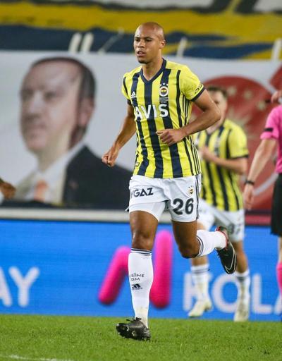 Son dakika... Fenerbahçede stoperler 6. kez penaltıya sebep oldu