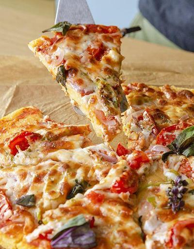 Evde Pizza Yapımı: Evde Pizza Nasıl Yapılır Yapımı Kolay En Güzel Evde Pizza Tarifi