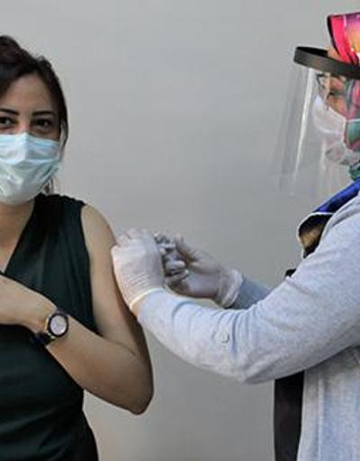 Aşılamada ikinci gün: Türkiyede kaç kişi aşı oldu