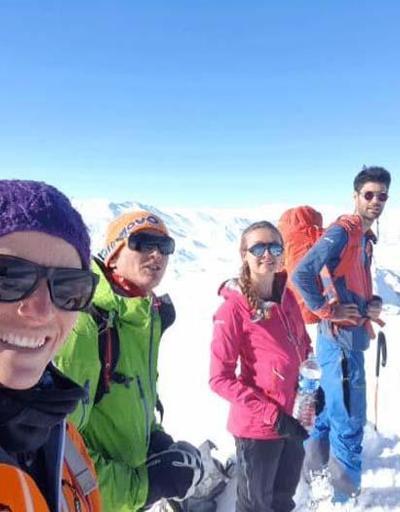 Artos Dağı zirvesinde kayak keyfi