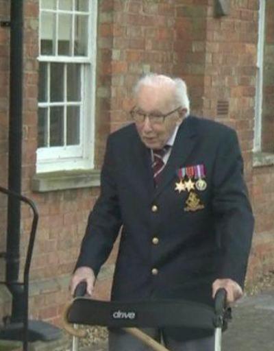 100 yaşındaki simge Yüzbaşı hayatını kaybetti