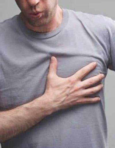 Göğüs ağrısının uzun sürmesi kalp hastalığı habercisi olabilir