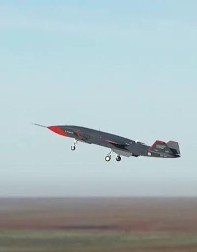 Boeing ile Avustralya ordusu, pilotsuz savaş uçağının test uçuşunu tamamladı