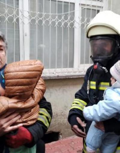 Konyada ev yangını; 8i çocuk 10 kişi dumandan etkilendi