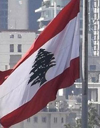 Lübnanda ilaç krizi: Eczaneler protesto için kepenk indirdi