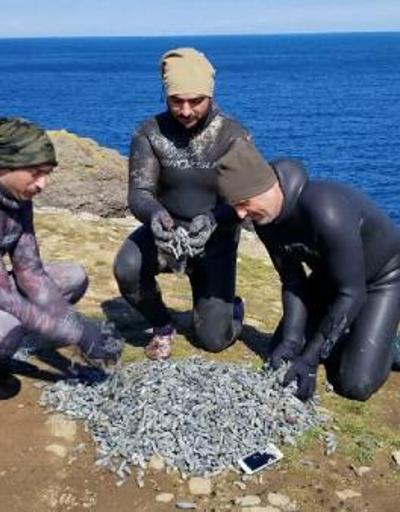 Dalgıçlar denizden 51 kilo olta kurşunu çıkardı
