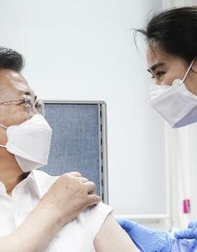 Güney Kore Cumhurbaşkanı Jae-in ve eşi koronavirüs aşısı oldu