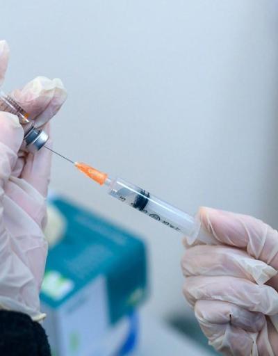 Antalya İl Sağlık Müdüründen ilk doz aşı sonrası COVID-19a yakalananlar için uyarı