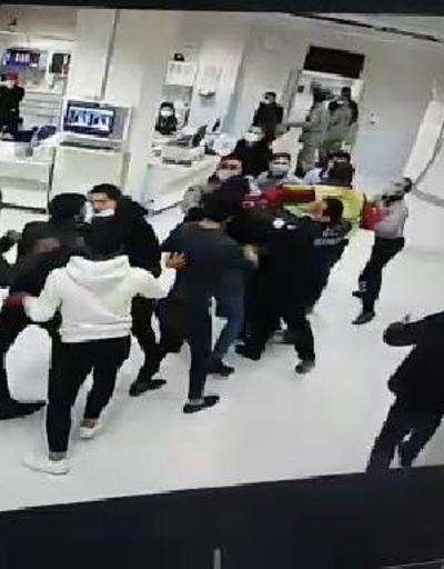 Hasta yakınları, acil serviste özel güvenlikçilere saldırdı