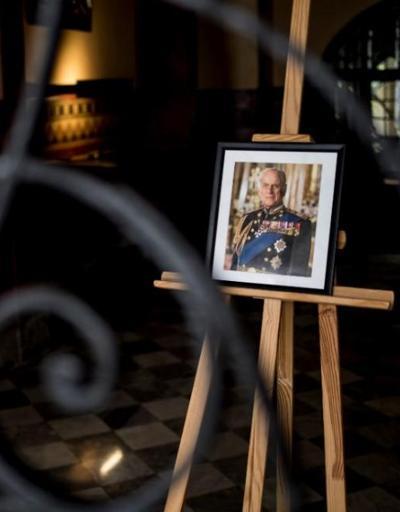 Prens Philipin cenazesi öncesinde kardeşler arasında gerilim: Yan yana olmayacaklar