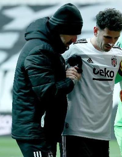 Son dakika... Beşiktaşta Oğuzhan Özyakup sakatlandı