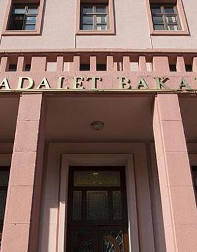 Adalet Bakanlığı, kapanma nedeniyle yazılı ve sözlü sınavlar ertelendiğini duyurdu