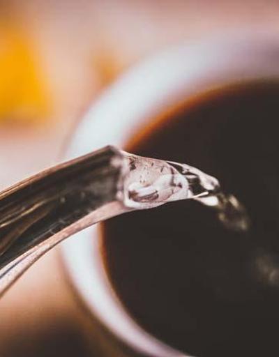 Fazlası zarar Çay ve kahve tiryakilerine önemli uyarı Günde ne kadar tüketilmeli