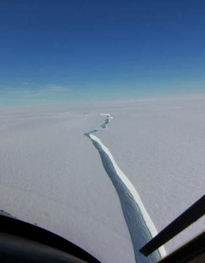 Antarktikada dünyanın en büyük buzdağı koptu