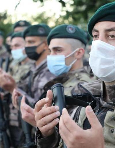 Özel harekat polisleri dualarla Suriyeye uğurlandı