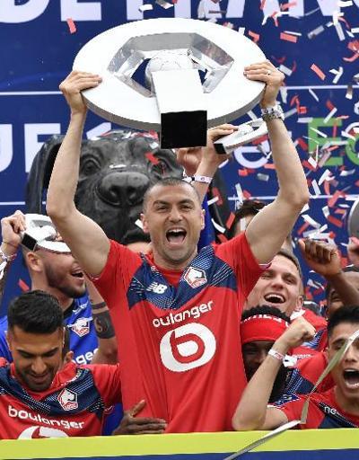 Fransa Ligue 1de şampiyon Lille kupasını aldı