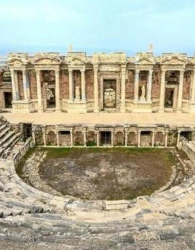 Hierapolis Antik Kenti Nerede, Nasıl Gidilir Hierapolis Antik Kenti Tarihi Ve Özellikleri...