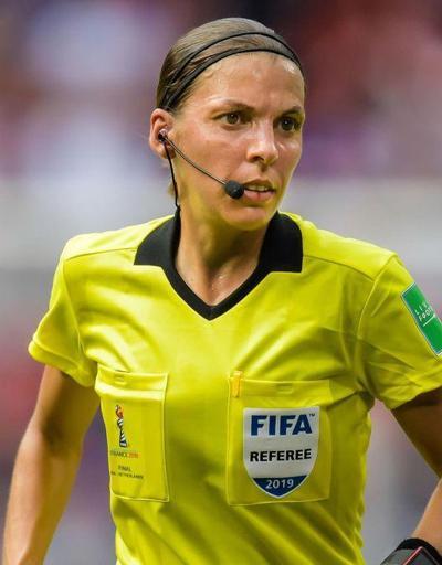 Milli maç kadın hakemi Stephanie Frappart ilgili bilgiler Türkiye-İtalya maç hakemleri kimler