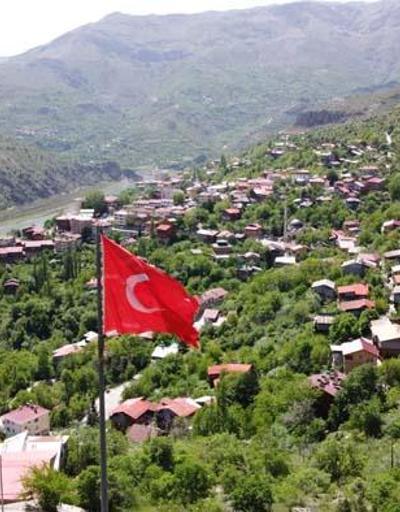 Erzincanın incisi Kemaliye tarihi yapıları ve doğal güzellikleri ile ilgi çekiyor