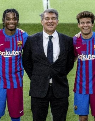 Barcelona yeni sezonun formalarını tanıttı