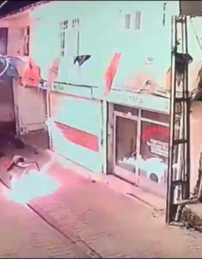 Diyarbakırda AK Parti Hani İlçe binasına molotoflu saldırı