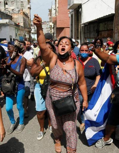 Kübadaki hükümet karşıtı eylemlerden sonra onlarca kişi gözaltına alındı