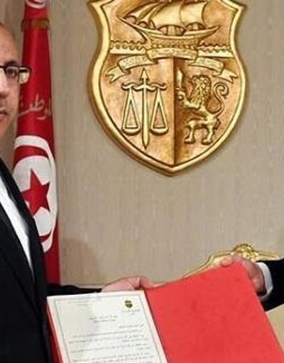 Tunus Cumhurbaşkanı( Kays Said) kimdir Tunus Başbakanı (Hişam el-Meşişi) kimdir