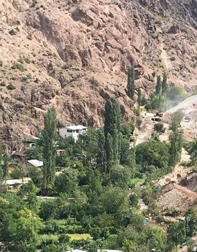 Artvinde heyelanlar nedeniyle 14 köy yolu ulaşıma kapandı