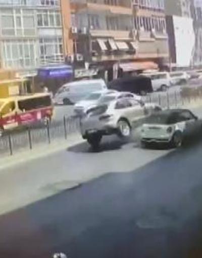 Bağdat Caddesindeki kaza güvenlik kamerasında