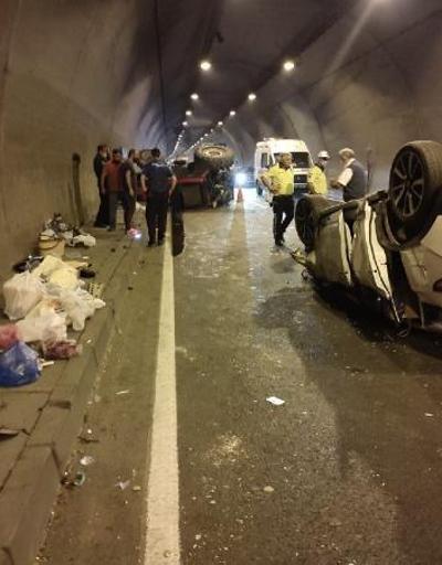 Orduda tünelde otomobil traktöre çarptı: 2 yaralı