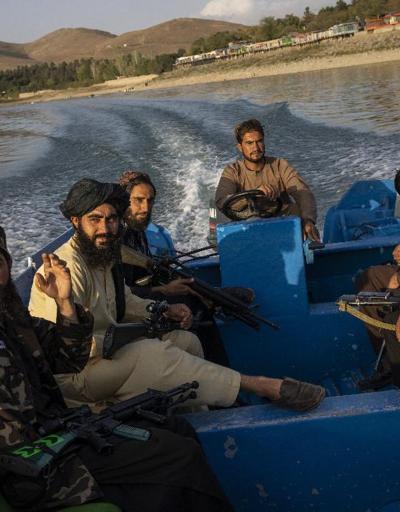 Talibandan askerlere uyarı: Selfie çekmeyin