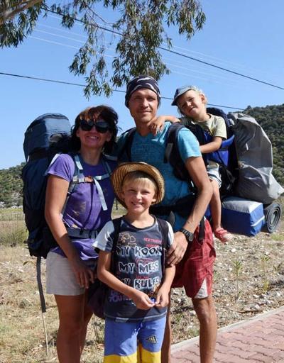 Ukraynalı çift ve 2 çocukları, Likya Yolunu 2 ayda yürüyecek