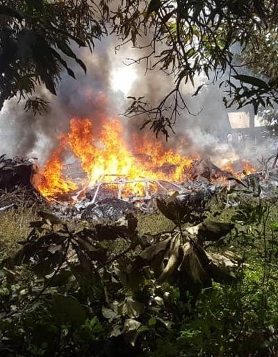 Güney Sudan’da kargo uçağı düştü: 5 ölü