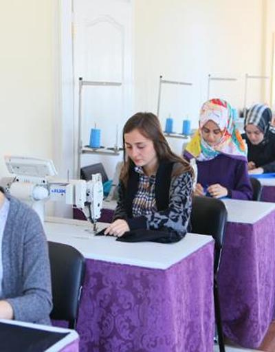 Bakan Derya Yanık: “510 yeni kadın kooperatifi kurulmasına aracılık ettik”