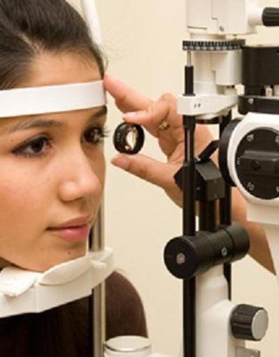 Göz tansiyonu akıllı lens ameliyatı olmaya engel