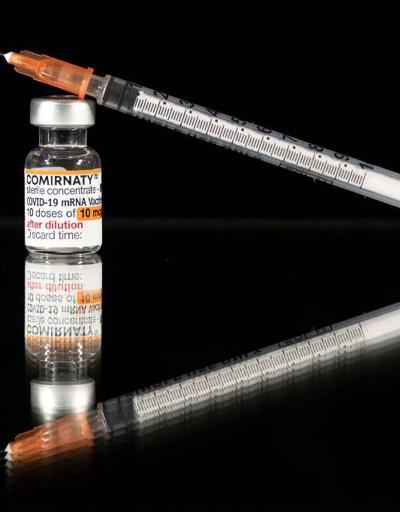 Pfizer ve BioNTech’ten Omicrona özel aşı