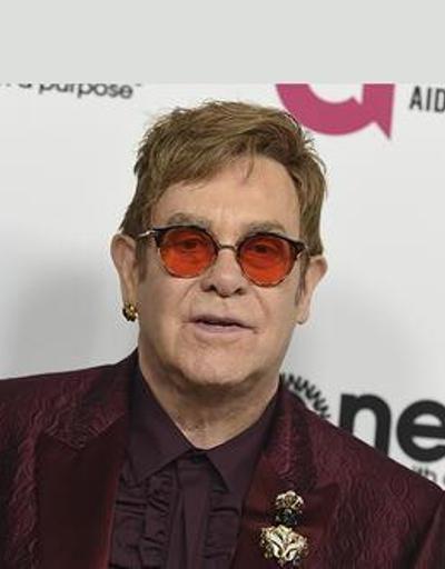 Elton John koronavirüse yakalandı
