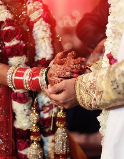 Hindistan’da facia Düğünde kuyuya düşen 13 kişi hayatını kaybetti