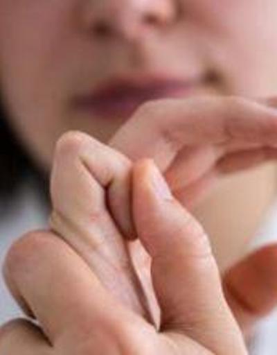 Parmak çıtlatmak tik haline geldiğinde tehlikeli olabilir