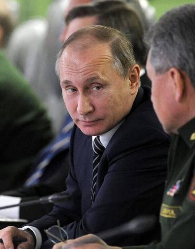 Kremlinin paylaştığı görüntüler şüphe uyandırdı… Putinin sağ kolu Şoygu hakkında flaş iddia