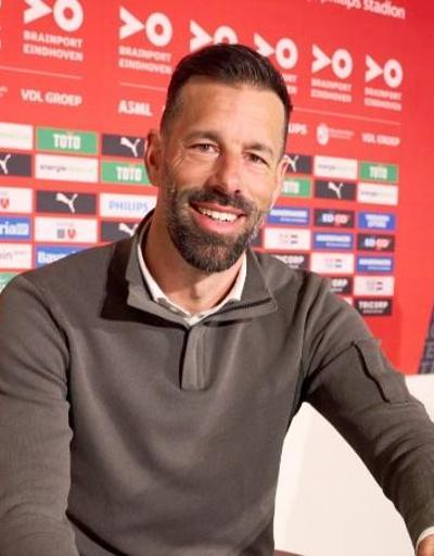 Ruud van Nistelrooy PSVnin teknik direktörü oldu