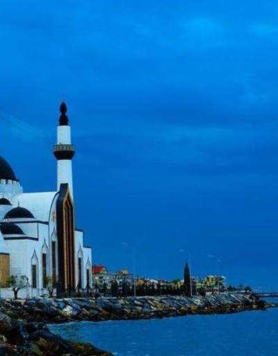 Bugün Hatay iftar ve sahur vakti saat kaçta Hatay iftar saati 5 Nisan 2022… Sahur İftar vakitleri Hatay Diyanet imsakiye