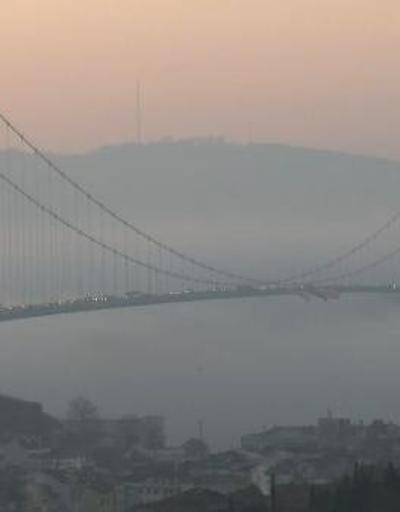 İstanbulda sis: Vapur seferleri iptal edildi