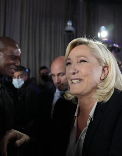 Fransada seçimler ikinci tura kaldı: Macron ve Le Pen düellosu 24 Nisanda