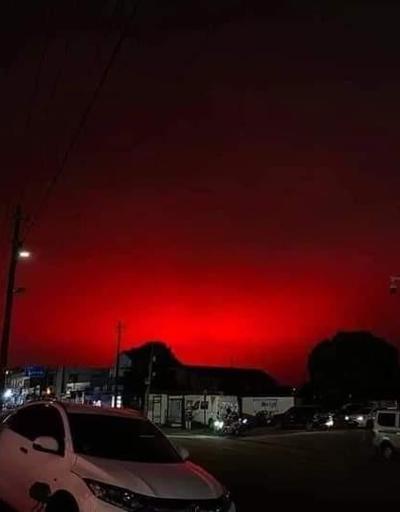 Çinde gökyüzü kızıla boyandı Yetkililer nedenini açıkladı