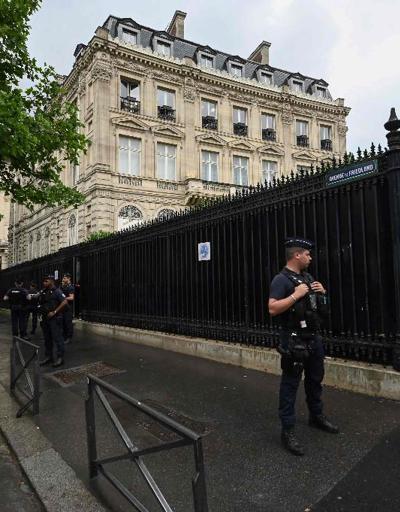 Paris’teki Katar büyükelçiliğinde güvenlik görevlisi öldürüldü