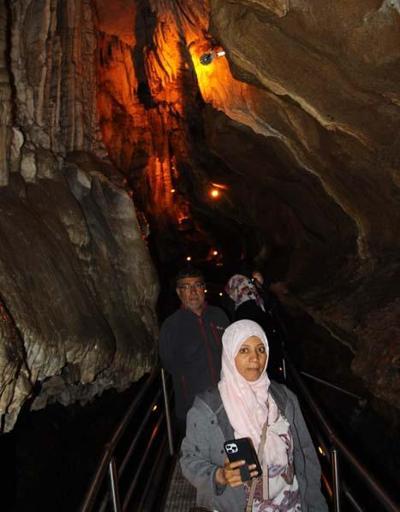 Trabzonda yer altındaki saklı cennet Turistler yaz kış ziyaret ediyor
