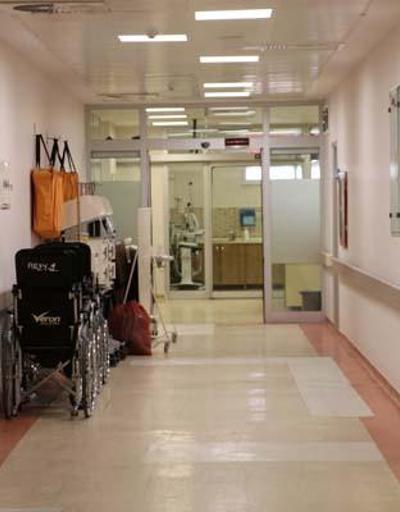 Türkiyenin ilk karantina ve pandemi hastanesinde Covid-19 alanları kapatıldı