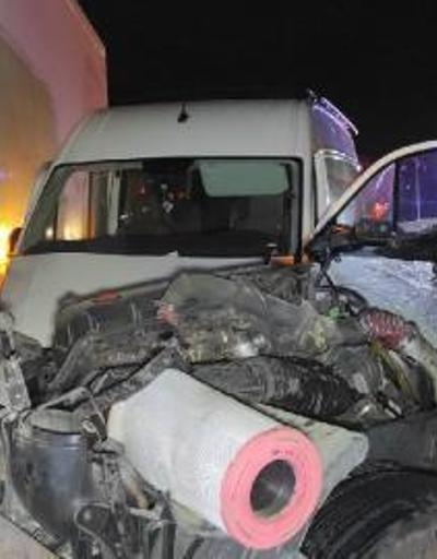 Düzce’de 4 aracın karıştığı zincirleme kazada 15 yaralı