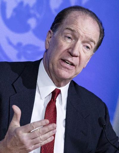Dünya Bankasından endişelendiren uyarı: Küresel büyümeye sekte vurdu”